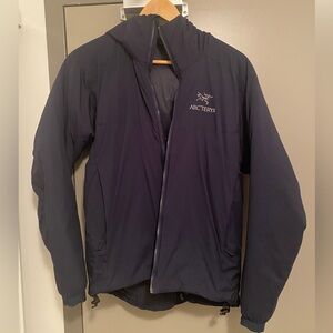 Mens Arcteryx Atom AR Hoody Insulated Jacket Kingfisher Blue Fullzip Extra Small